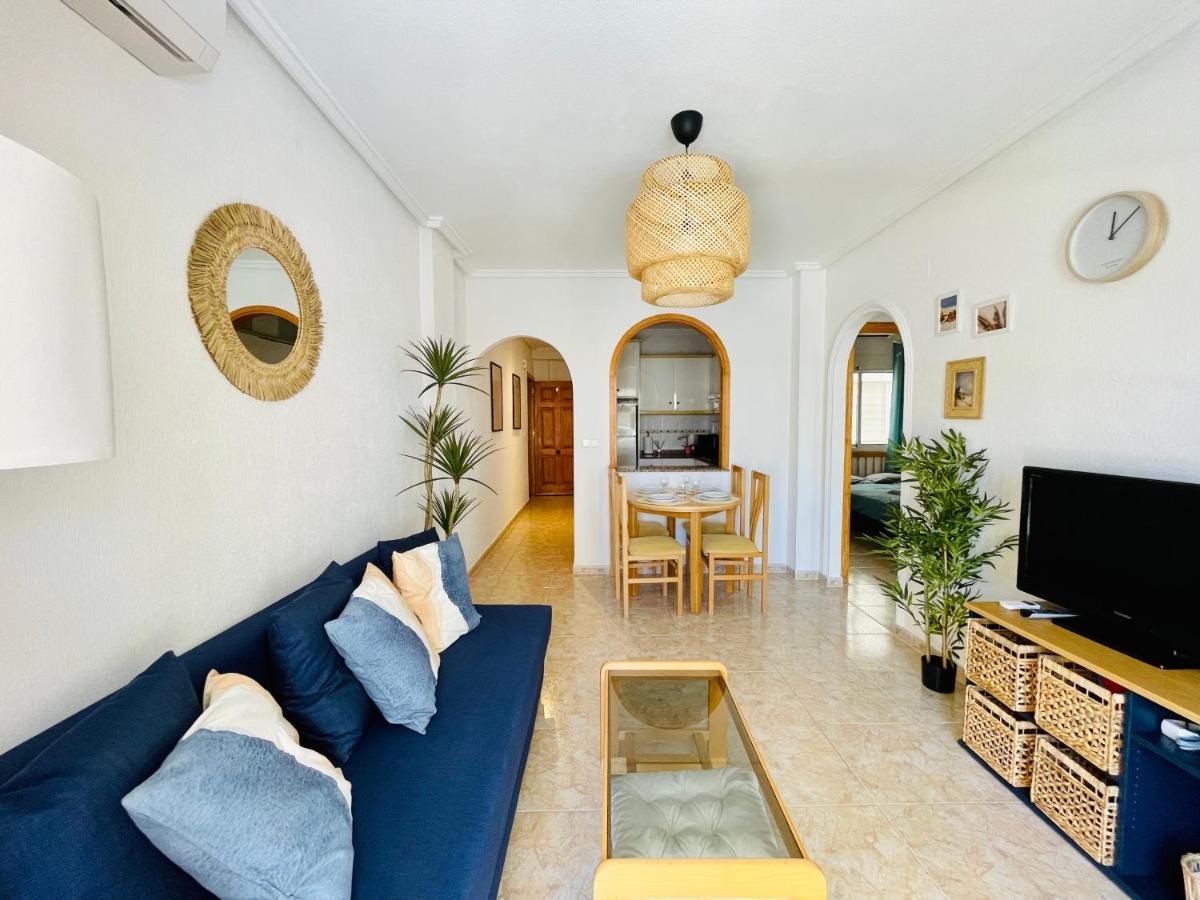 El Papagayo Apartment 2 Mins Walking To The Beach Торрев'єха Екстер'єр фото