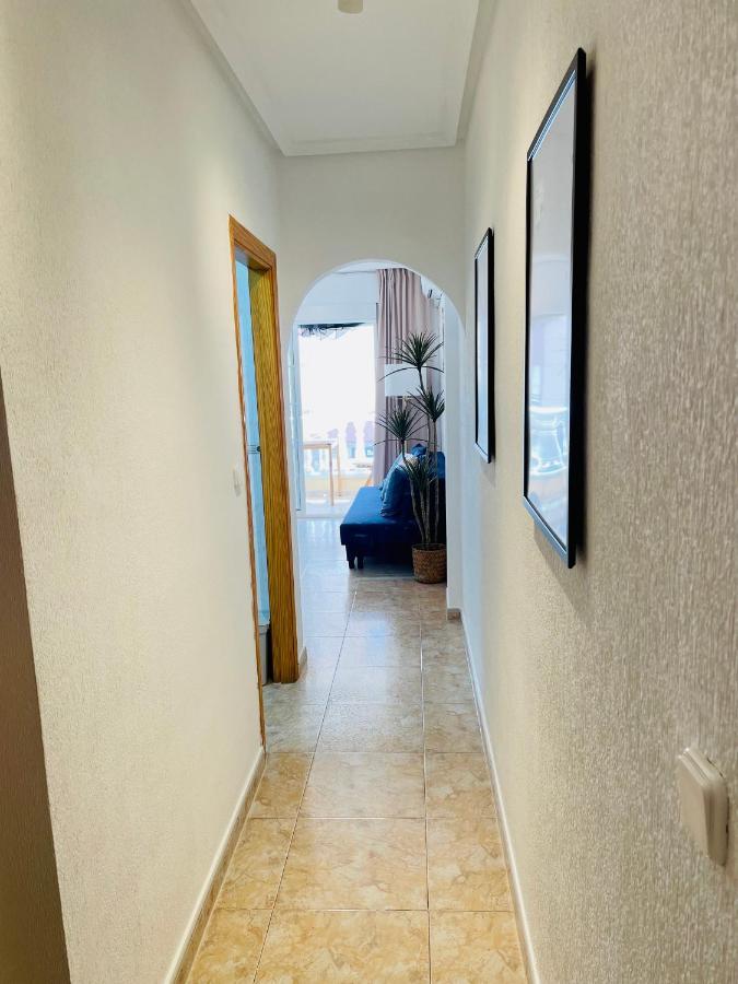 El Papagayo Apartment 2 Mins Walking To The Beach Торрев'єха Екстер'єр фото